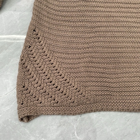 Women's Miracle City Long Sleeve Sweater Medium - Picture 3 of 13